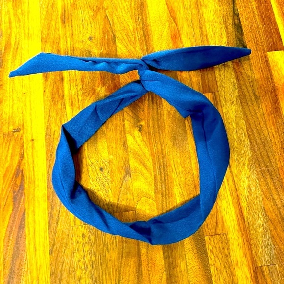 Floral Smocked Tank w/ Metal Headband - BRAND NEW - Picture 3 of 5